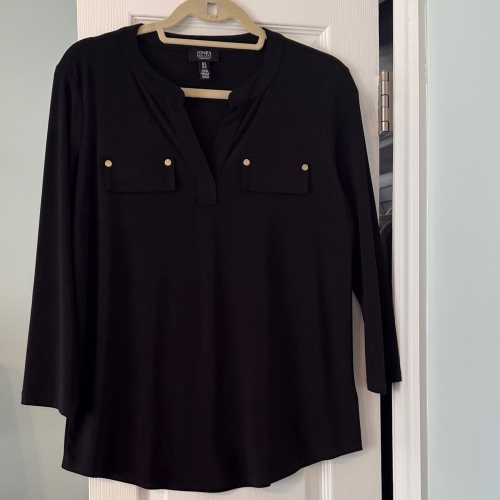 Jones New York Women's Black Blouse with Gold Accents